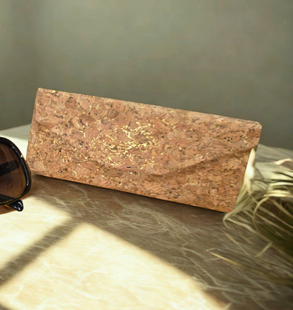 Brillenetui aus Naturkork gold-natur