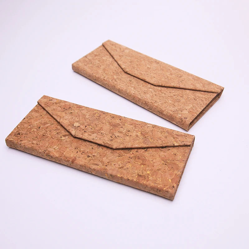 Brillenetui aus Naturkork gold-natur